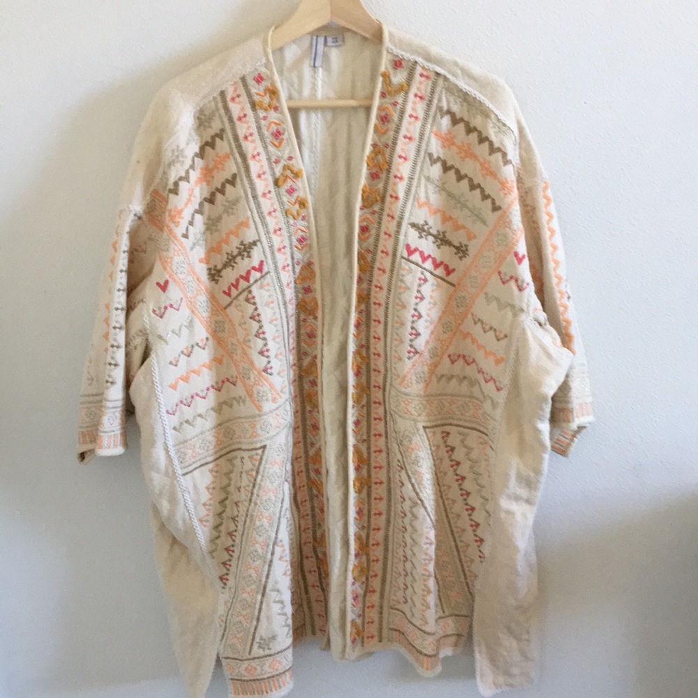Anthropologie quilted embroidered robe